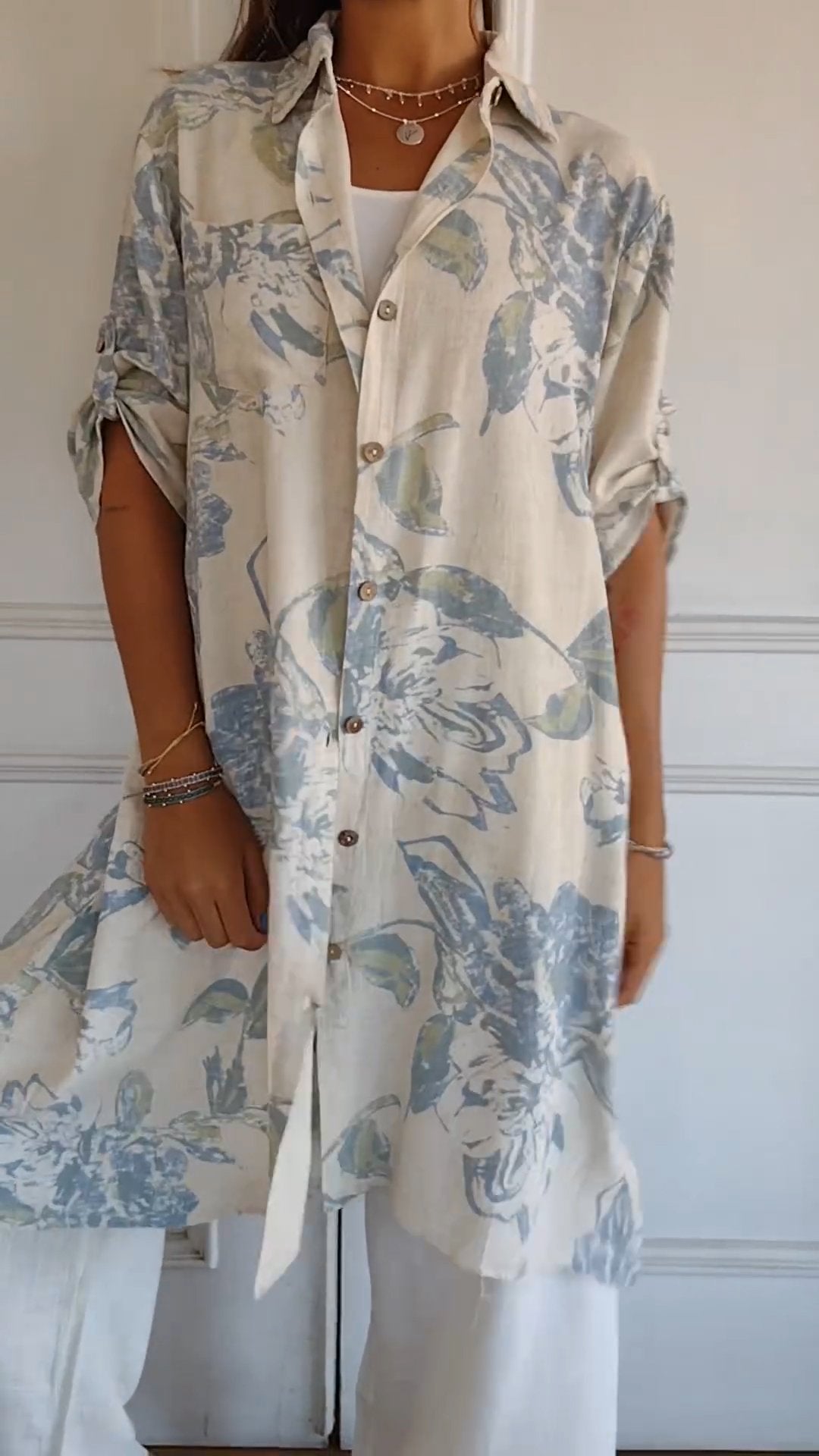 Joana- elegant button dress