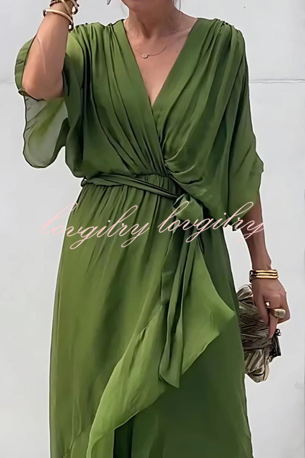 VIVIAN – ELEGANT V-NECK BAT SLEEVE MIDI DRESS 💙✨