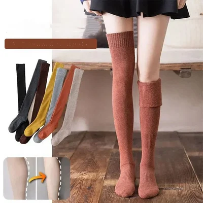 Leilani™ | Heartwarming Comfort with Velvet Soft Socks