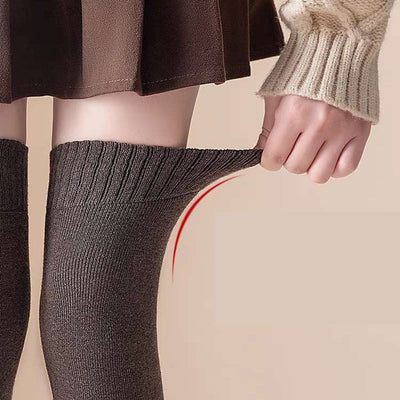Leilani™ | Heartwarming Comfort with Velvet Soft Socks