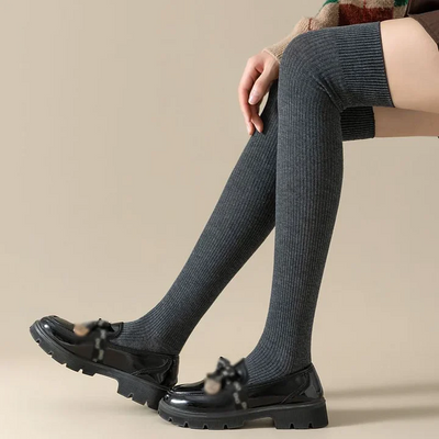 Leilani™ | Heartwarming Comfort with Velvet Soft Socks